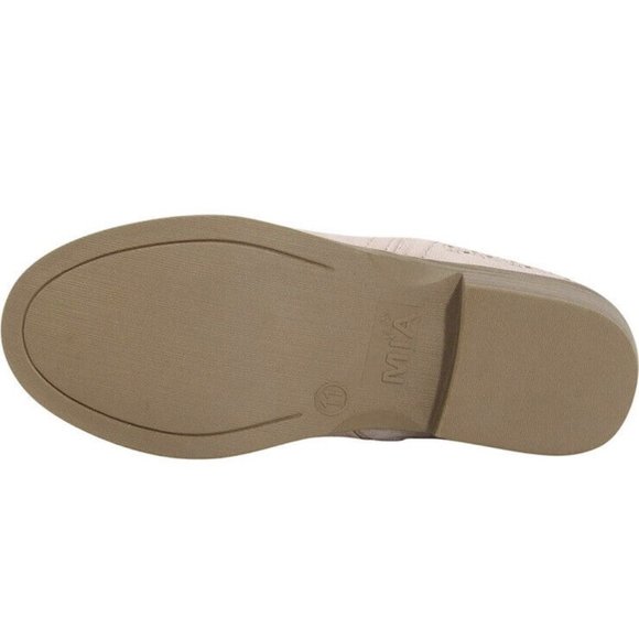 NWB Mia Kids Girls Darlette BlushFaux Leather Perforated Ankle Boots 12M - Picture 7 of 7